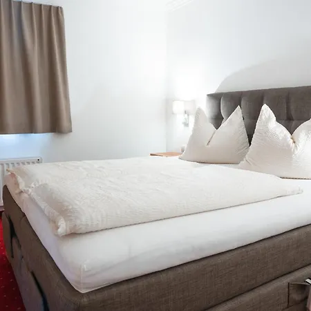 Maurer Apartmán *